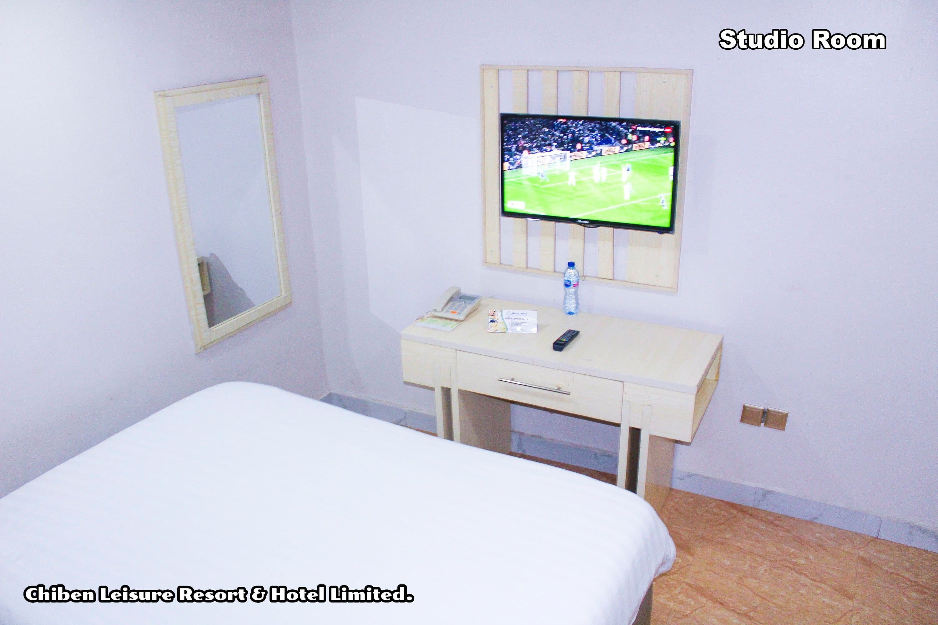 Studio Room